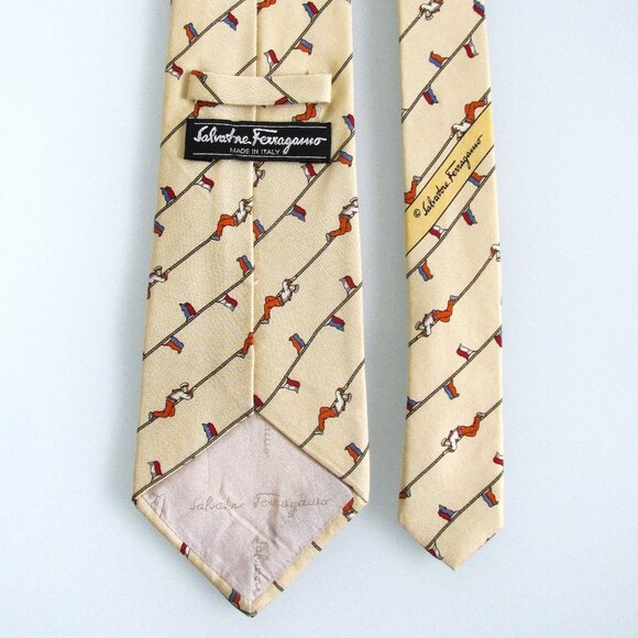 Salvatore Ferragamo Men's Silk Tie - Picture 4 of 6